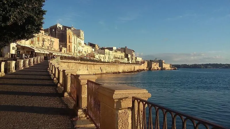 Guest house La Casa Di Aneupe Hotel Syracuse